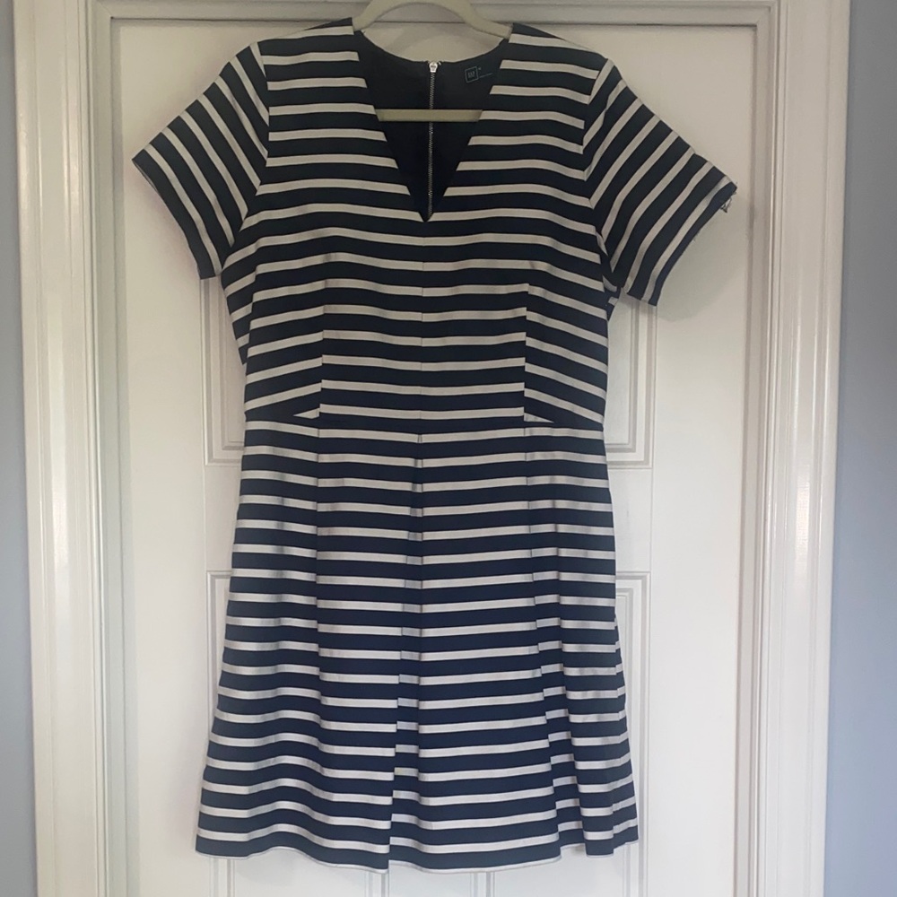 GAP Women's Navy and White Striped Midi Dress